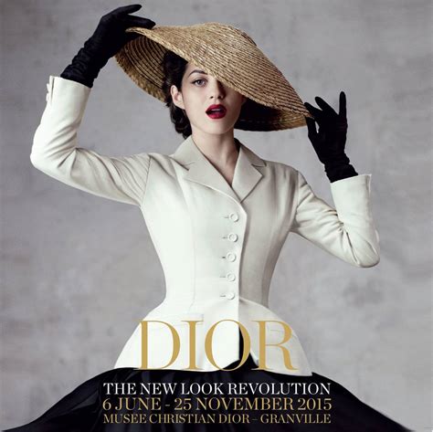 dior a new look.